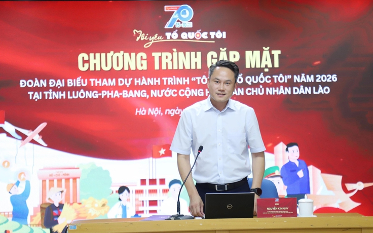 Hành trình 'Tôi yêu Tổ quốc tôi' đến với nước bạn Lào