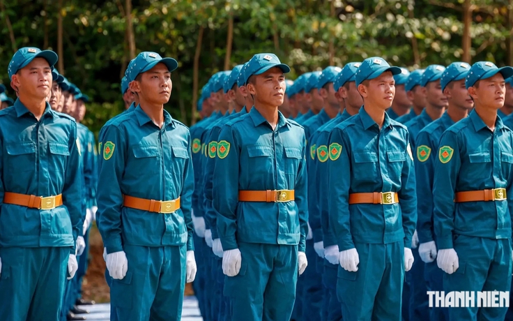 Bộ Quốc phòng giải đáp về phụ cấp thâm niên của chính trị viên cấp xã