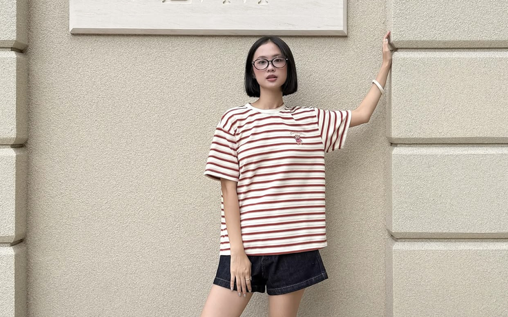 Áo kẻ ngang quen thuộc trở thành tâm điểm của giới trẻ