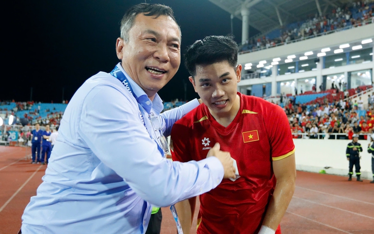 Chủ tịch VFF thưởng tiền tỉ cho đội tuyển Việt Nam, nhấn mạnh mục tiêu bảo vệ ngôi vương