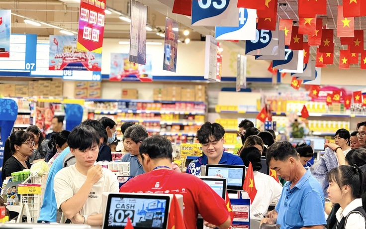 Saigon Co.op khởi động tháng mua sắm hàng Việt và '30 năm Tự hào siêu thị Việt'
