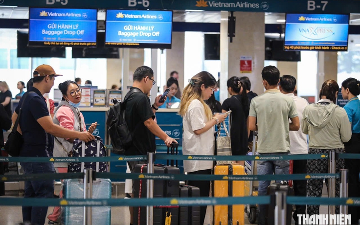 Vé máy bay lễ 2.9 đến giờ này biến động ra sao?