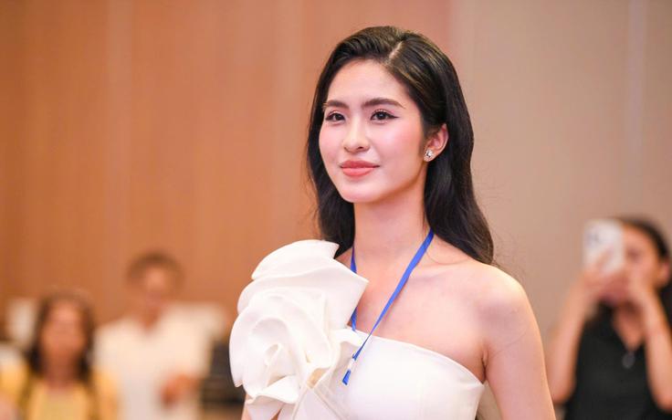 Cô gái sở hữu IELTS 8.5, Hoa khôi Ngoại thương ghi danh Hoa hậu Việt Nam