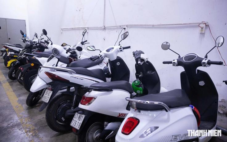 Cán bộ TP.HCM tiên phong 'xanh hóa' phương tiện