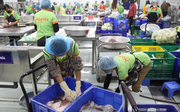 Giám sát bữa ăn bán trú qua điện thoại