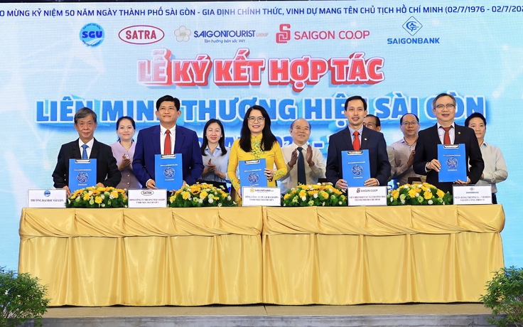 Những cú bắt tay chiến lược của SATRA
