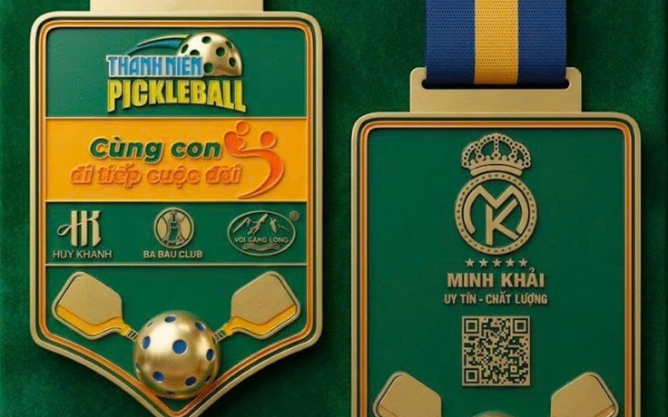 Báo Thanh Niên tri ân những người bạn đồng hành pickleball Cùng con đi tiếp cuộc đời