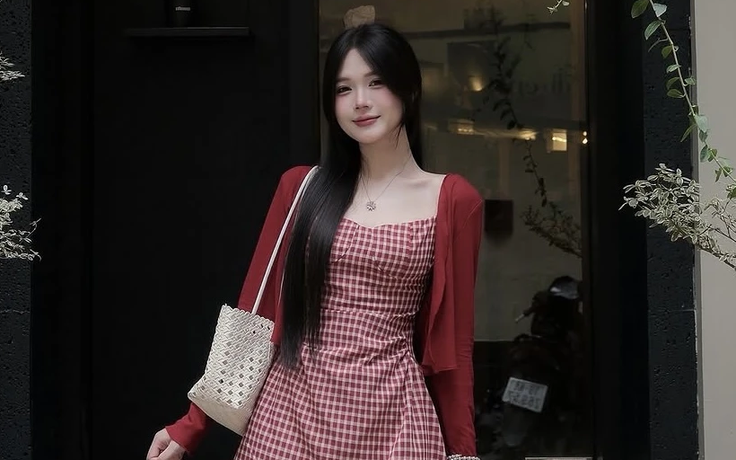Mê váy hai dây nhưng ngại hở, cứ khoác thêm áo cardigan là đẹp