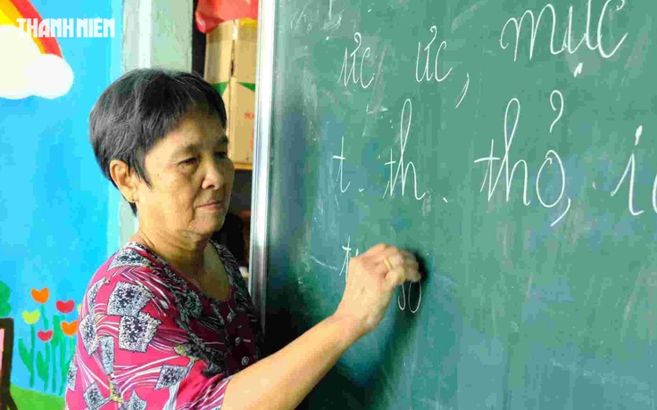 Chuyện tử tế: Cô giáo miền Tây 46 năm gieo chữ cho trẻ em nghèo