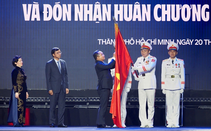 Vinamilk đón nhận Huân chương Độc lập hạng nhất tại dấu mốc tuổi 50