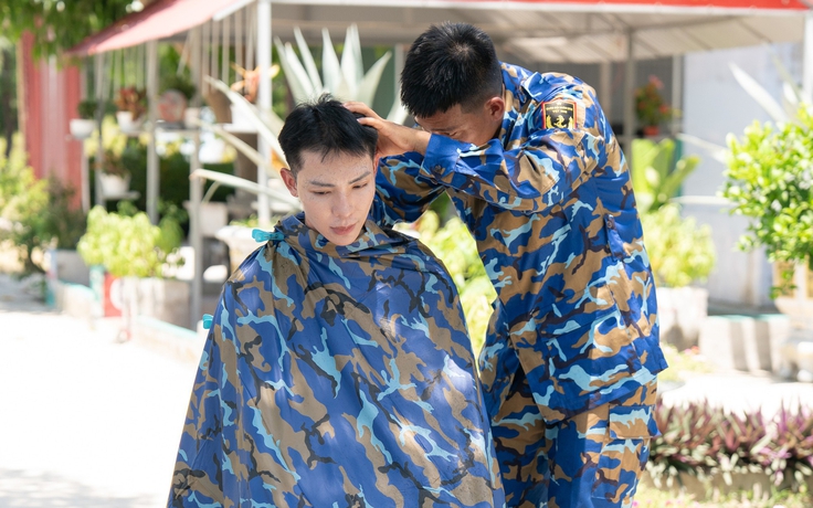Nam ca sĩ gây tranh cãi vì thái độ trong 'Sao nhập ngũ'