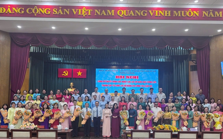 Phường nội thành TP.HCM giảm 46,15% đầu mối trường công lập, hiệu trưởng sắp xếp ra sao?