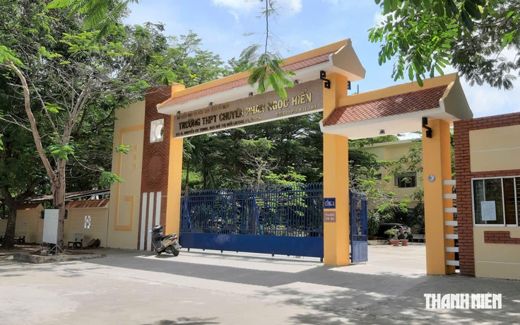 Cà Mau cấp học bổng gấp 3 lần học phí cho học sinh trường chuyên