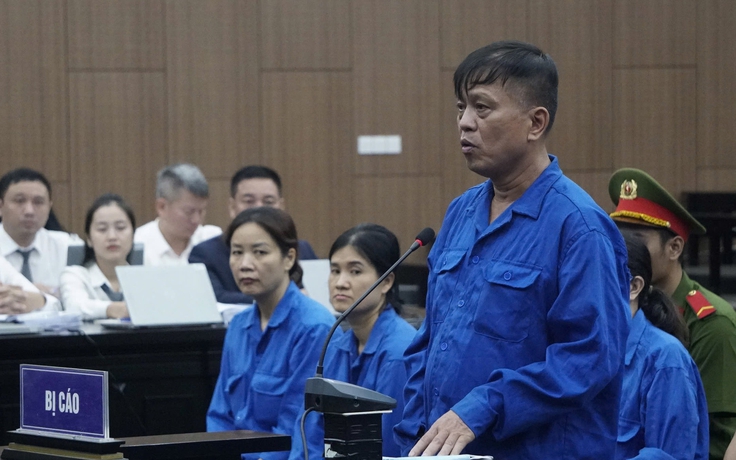 Cựu Thứ trưởng Nguyễn Bá Hoan bị tuyên 12 năm tù vì nhận hối lộ
