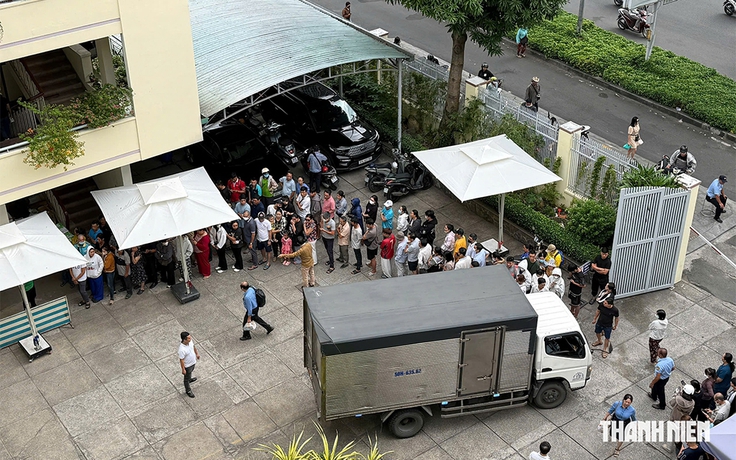 Giải quyết dứt điểm 'điệp khúc' chen chúc mua sách giáo khoa