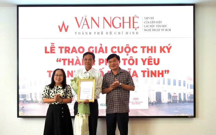 Cuộc thi ký Tạp chí Văn nghệ TP.HCM không có giải nhất
