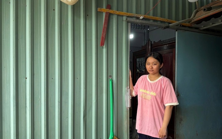 Cha bỏ đi, mẹ mất vì ung thư, nữ sinh nghèo lo giấc mơ đại học dang dở