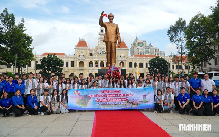 50 thanh thiếu niên kiều bào từ khắp 5 châu về TP.HCM tham gia trại hè