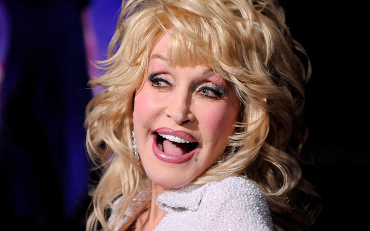 Tổng thống Donald Trump và nước Mỹ tưởng nhớ huyền thoại Dolly Parton
