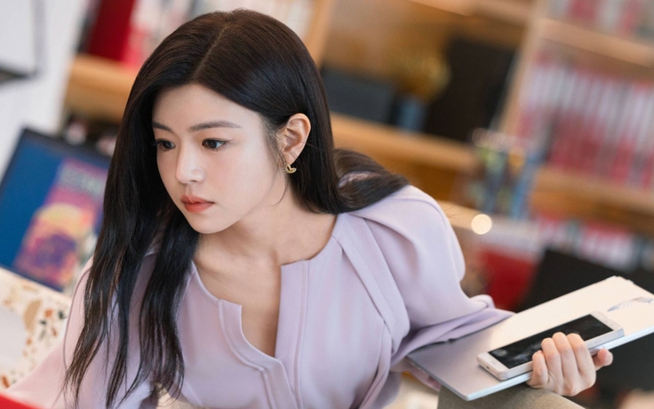Trần Nghiên Hy 'bóng gió' nhắc đến chồng cũ sau ly hôn?