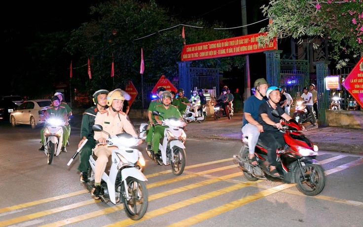 Công an Ninh Bình huy động lực lượng hùng hậu, phòng sự cố sau chung kết Việt Nam - Thái Lan