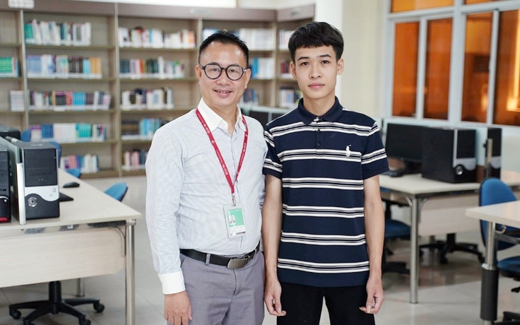 DTU trao Học bổng Toàn phần cho tân sinh viên mất cả ba mẹ trước ngày vào ĐH