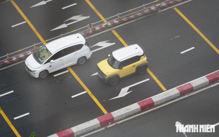 Dịp nghỉ lễ 2.9: Chật vật thuê ô tô tự lái, giá cao vẫn khó tìm xe