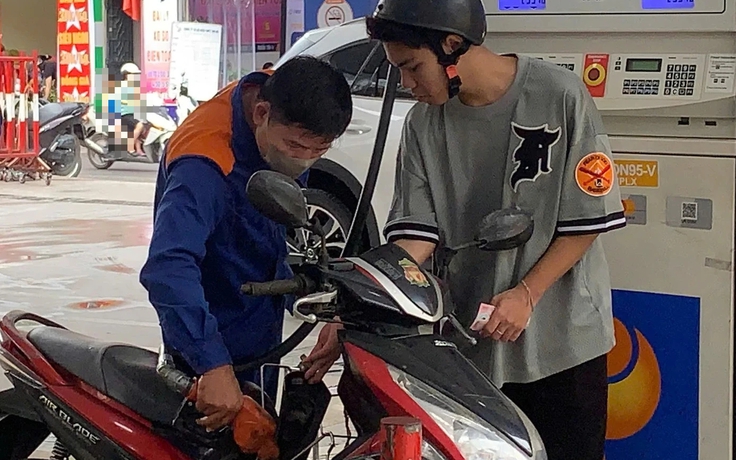Giá xăng dầu mới nhất, áp dụng từ 15 giờ hôm nay 27.8