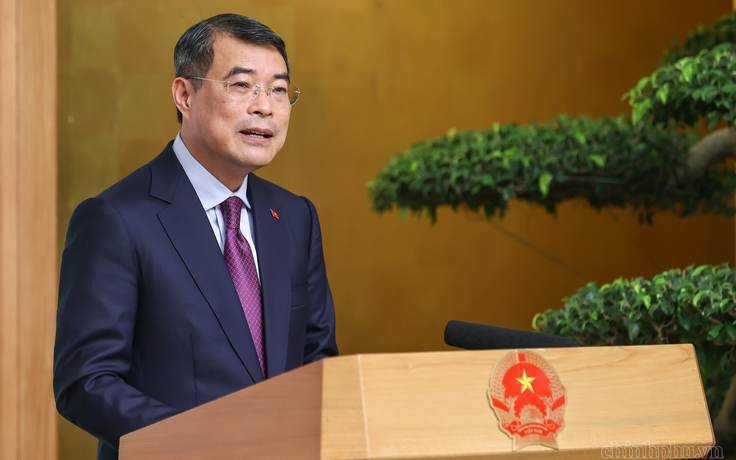 Thủ tướng: Thầy cô dạy học sinh đầu tiên phải là đạo đức, thượng tôn pháp luật