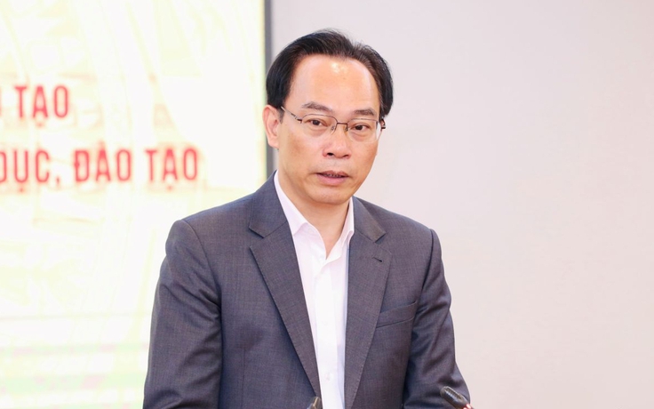 Bộ trưởng GD-ĐT: Không phân luồng bằng cách đặt ra 'rào chắn' vào lớp 10