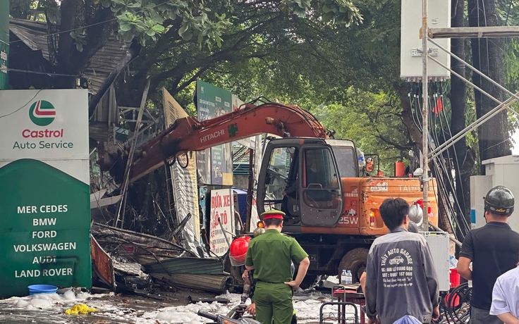 Lại cháy nhà xưởng tại Hà Nội