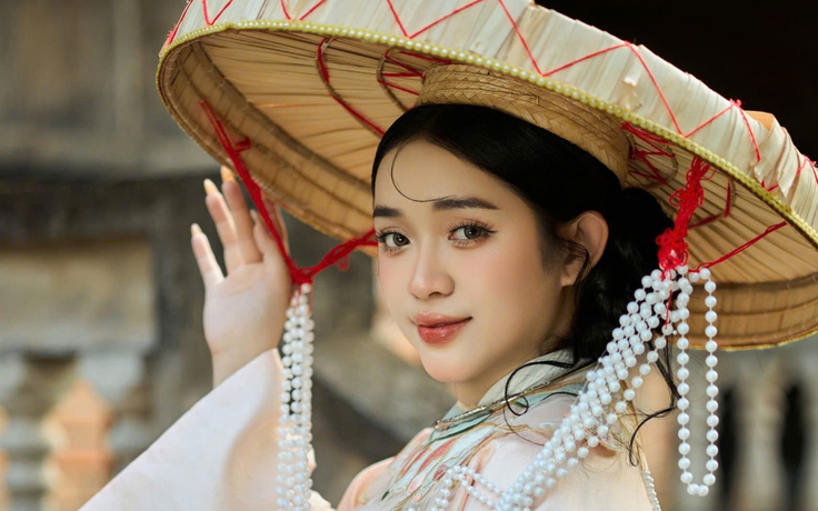 Huỳnh Trâm từng bước tạo dấu ấn qua những phiên livestream