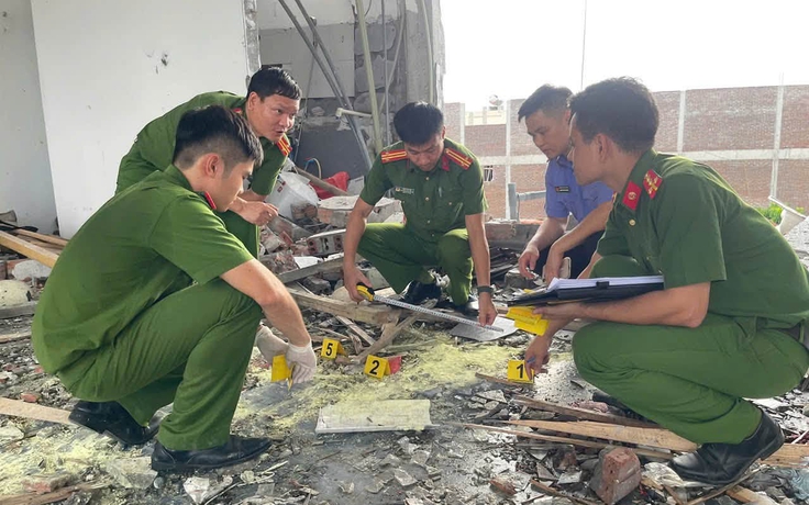 Sau tiếng nổ lớn tại phòng trọ, 1 người chết, 3 người nhập viện cấp cứu