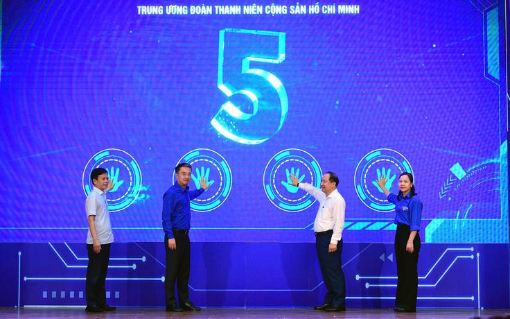 Đợt sinh hoạt chính trị để nâng cao chất lượng cán bộ Đoàn cơ sở