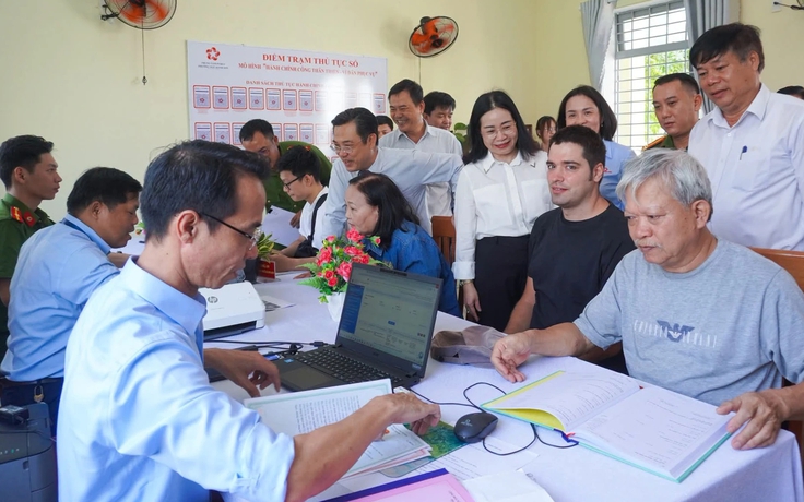 Không cần đến trụ sở, người Đà Nẵng làm thủ tục hành chính ngay khu dân cư