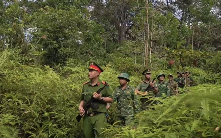 Công an, biên phòng, quân sự băng rừng giữ bình yên biên giới dịp Quốc khánh 2.9