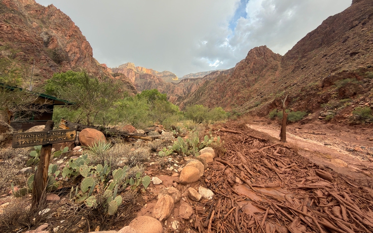 Nhiều người mất tích sau khi lũ quét ở Grand Canyon của Mỹ