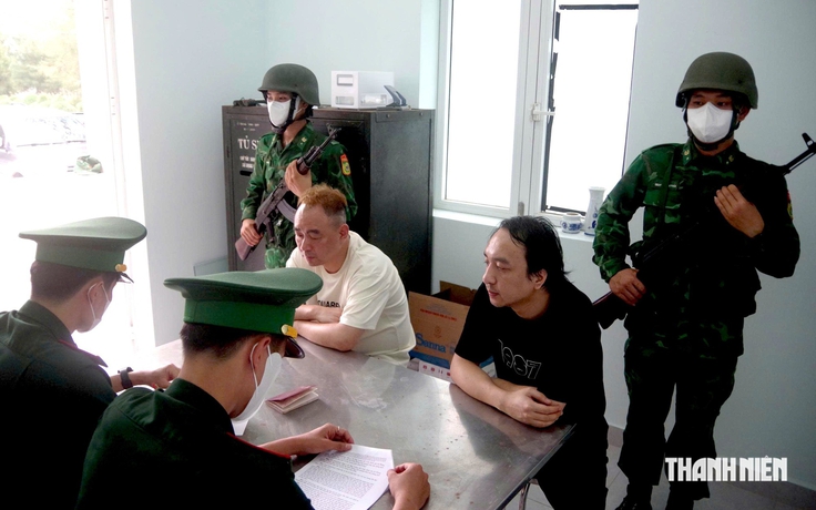 Bắt 9 người trong chuyên án đưa người Trung Quốc xuất cảnh trái phép