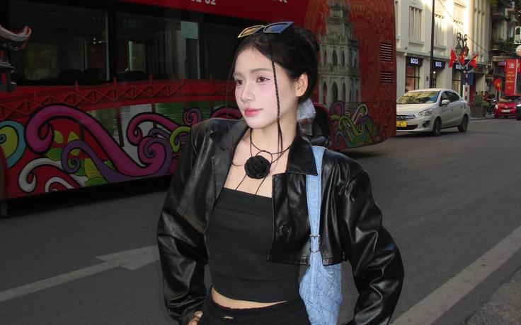 Diện vòng cổ đen, nhỏ nhắn nhưng đủ làm nên thần thái