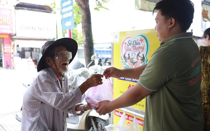 Quán cơm tấm ở TP.HCM có cách tính tiền lạ, tùy từng người khách