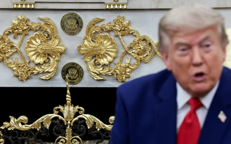 Cận cảnh Phòng Bầu dục toàn vàng của ông Trump