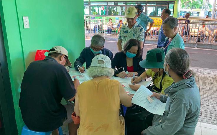 TP.HCM miễn phí xe buýt toàn dân, sao còn phải làm thẻ giao thông công cộng?
