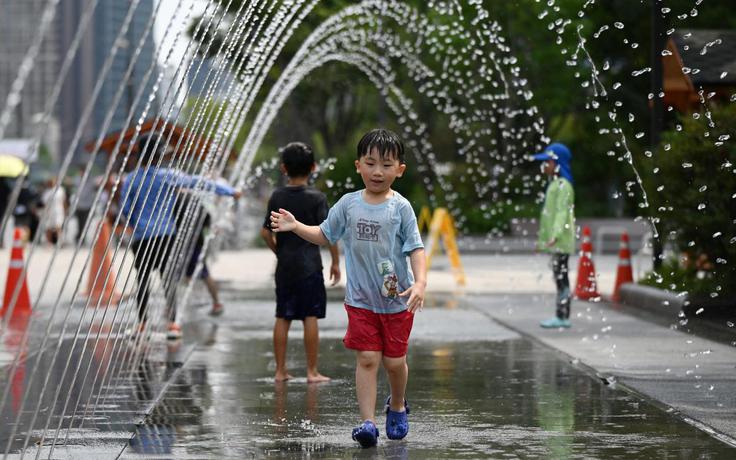 Nắng nóng kỷ lục từ Á tới Âu