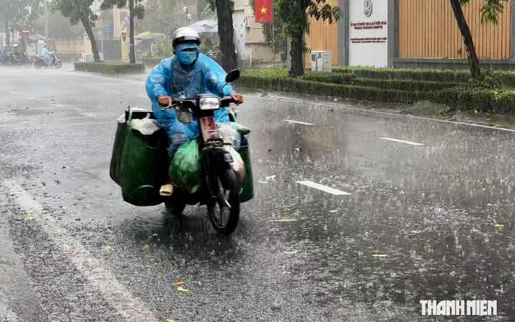 Hôm nay, TP.HCM và Nam bộ đón đợt mưa giông kéo dài