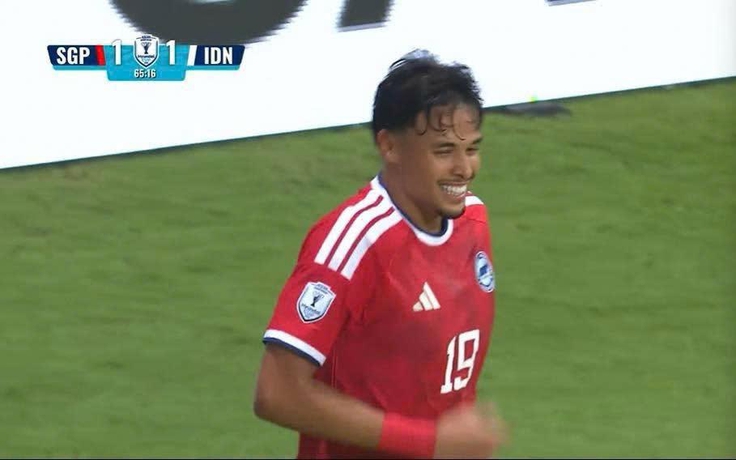 Con trai huyền thoại Singapore giữ lời hứa loại Indonesia: HLV Gavin Lee nói về tranh cãi