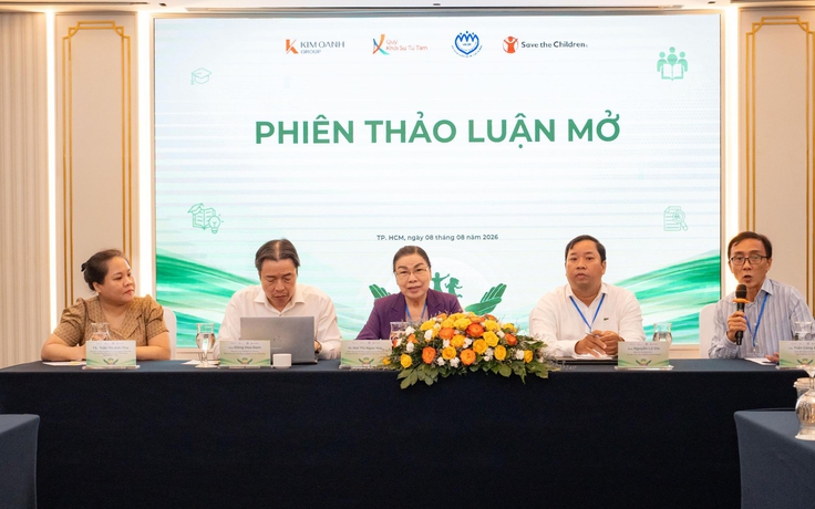 Chăm sóc trẻ em mồ côi: Chuyên gia đề xuất giám sát bằng camera, nhưng lưu ý điều gì?