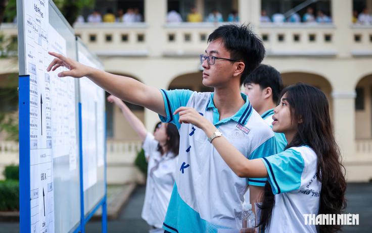 Điểm chuẩn đại học 2026: Nhiều trường công bố trong hôm nay