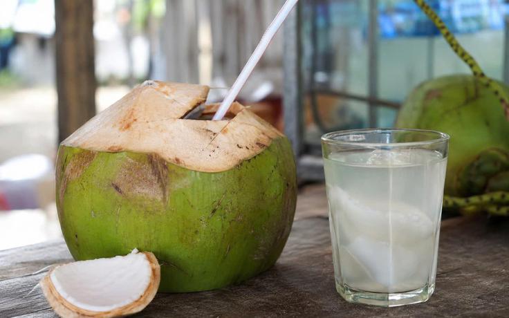 Uống nước dừa thường xuyên, thận sẽ thay đổi thế nào?