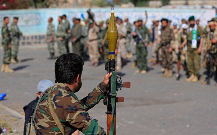 Bước tiến của Houthi đe dọa 'yết hầu' biển Đỏ