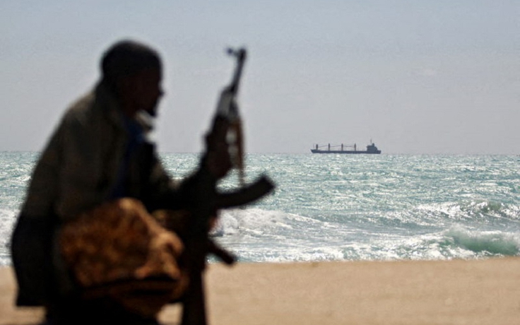 Cướp biển Somalia cướp tàu ngoài khơi Yemen, tàu chiến Nhật hành động
